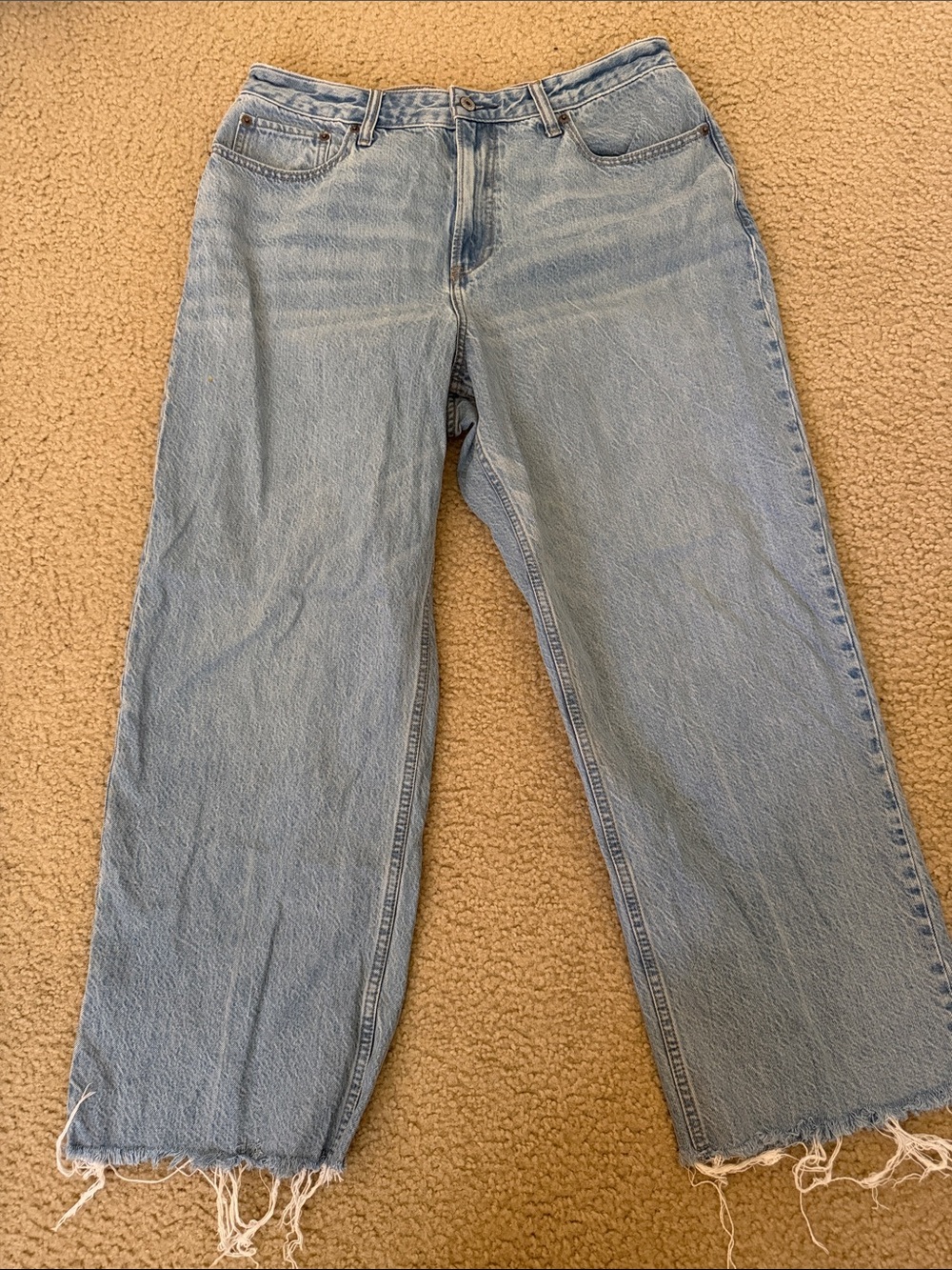 Abercrombie & Fitch Light Blue Relaxed Women's Jeans